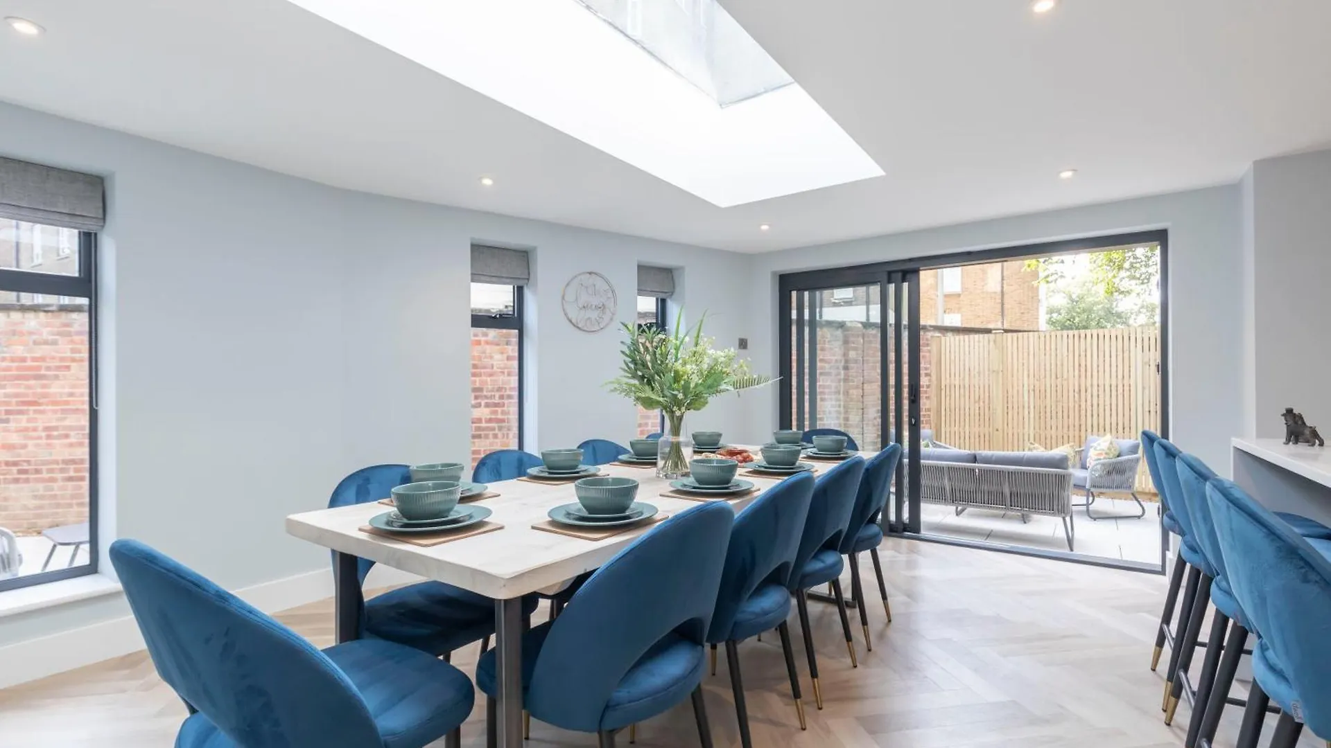 Holiday home Stylish 5 Bedroom 4 Bathroom Townhouse Cheltenham